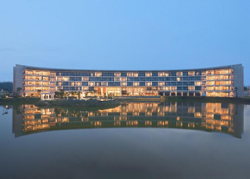  Palembang Exterior Detail