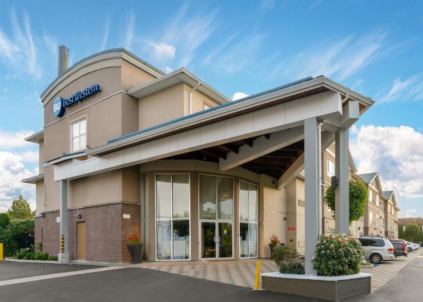 British Columbia Surrey exterior view