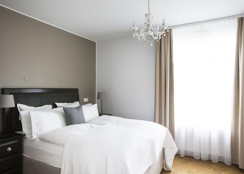 Southern Peninsula Reykjavik Room