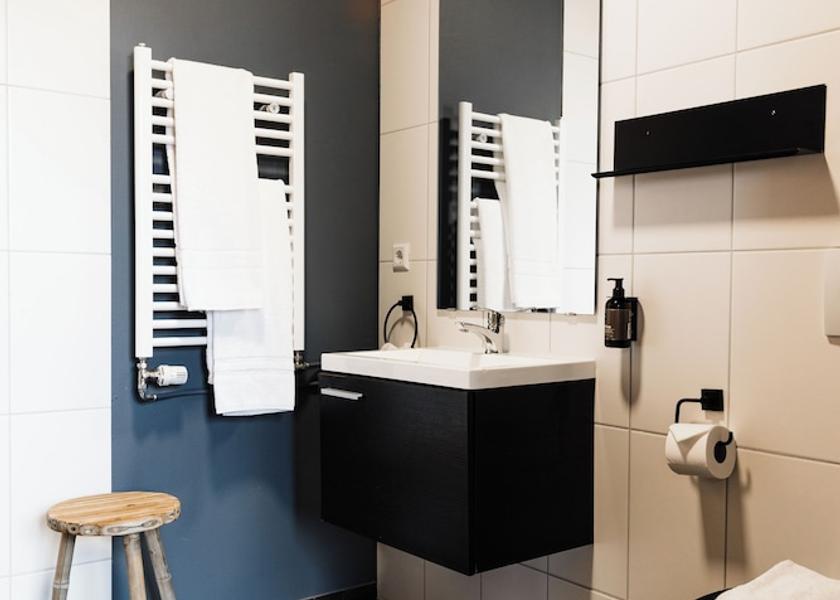 Capital Region Reykjavik Bathroom