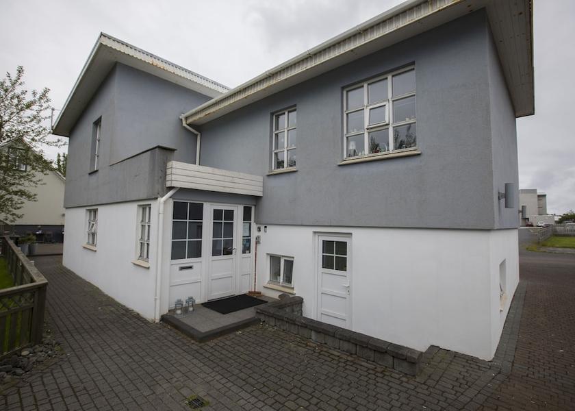 Southern Peninsula Reykjanesbær Entrance