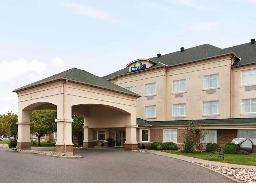 Ontario Ottawa Exterior Detail