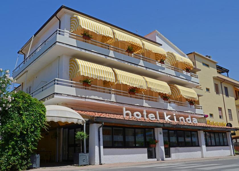 Tuscany Castiglione Della Pescaia Exterior Detail