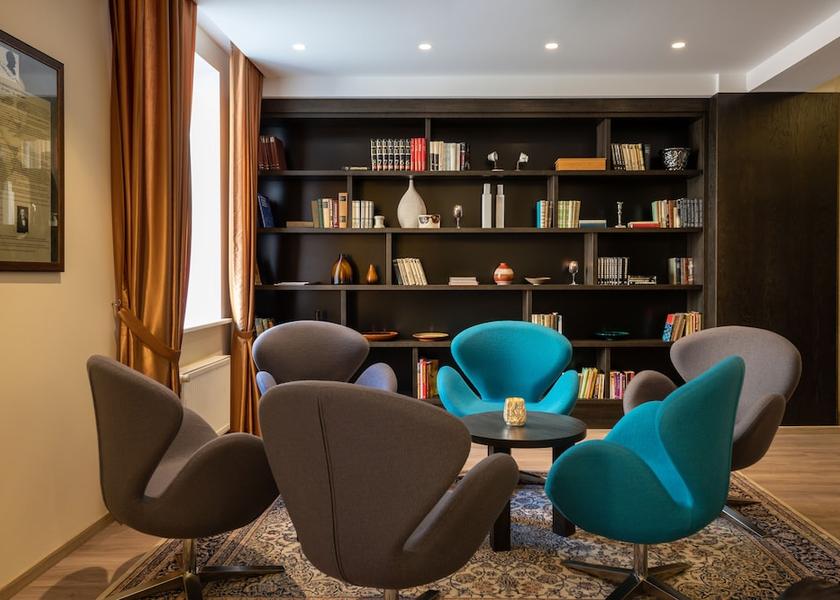 Harju County Tallinn Lobby sitting area