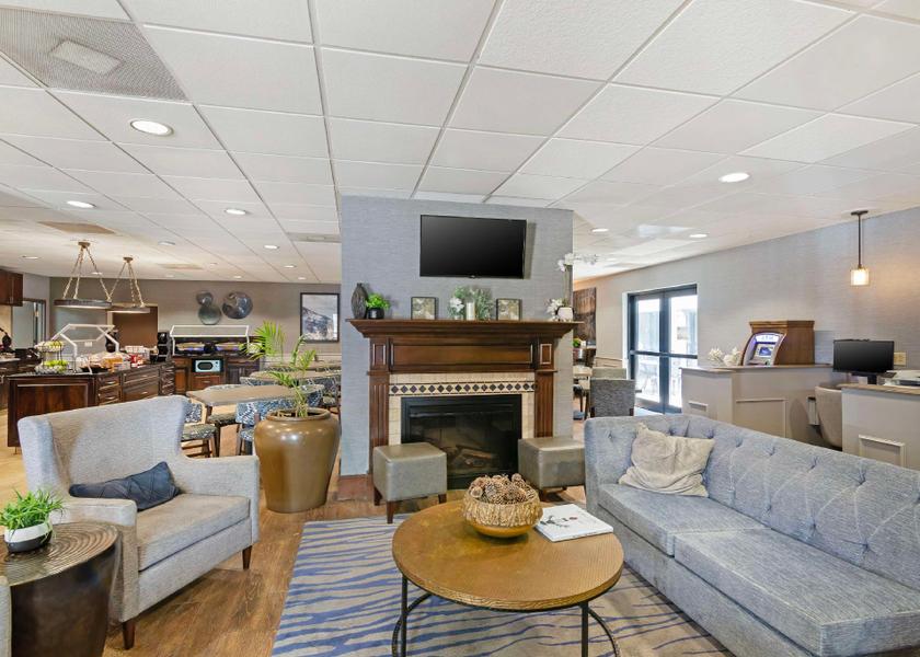 Georgia Savannah lobby