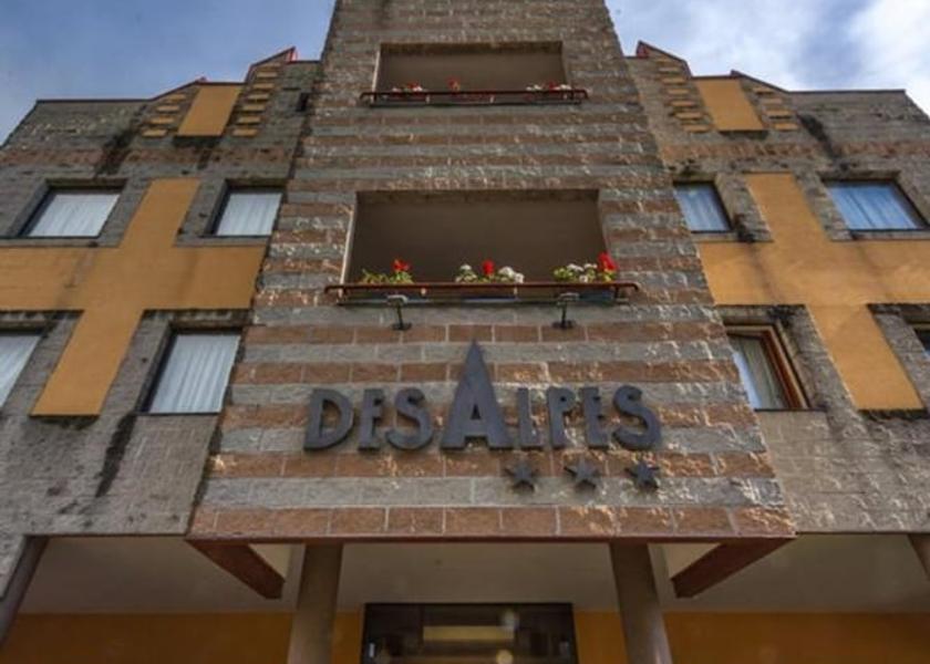 Piedmont Rosta Facade