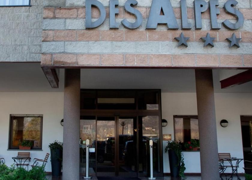 Piedmont Rosta Exterior Detail