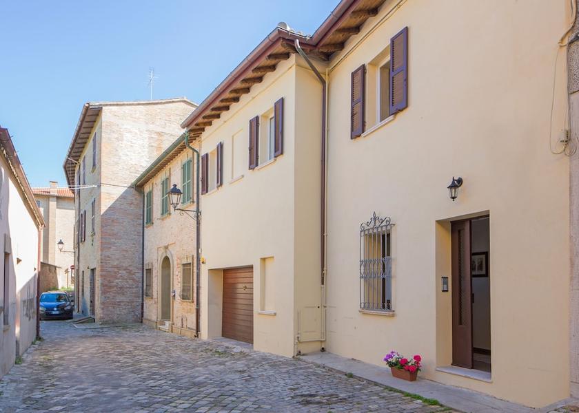 Marche Fano Entrance