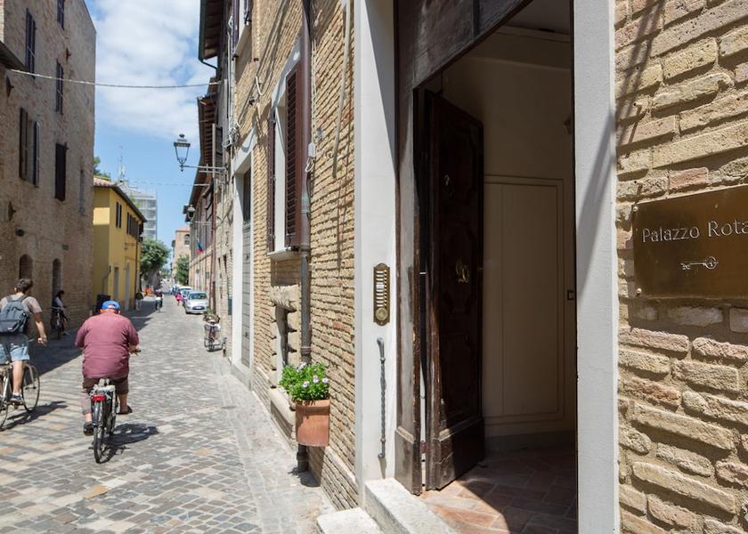 Marche Fano Entrance