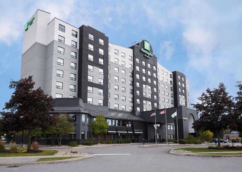 Ontario Ottawa Hotel Exterior