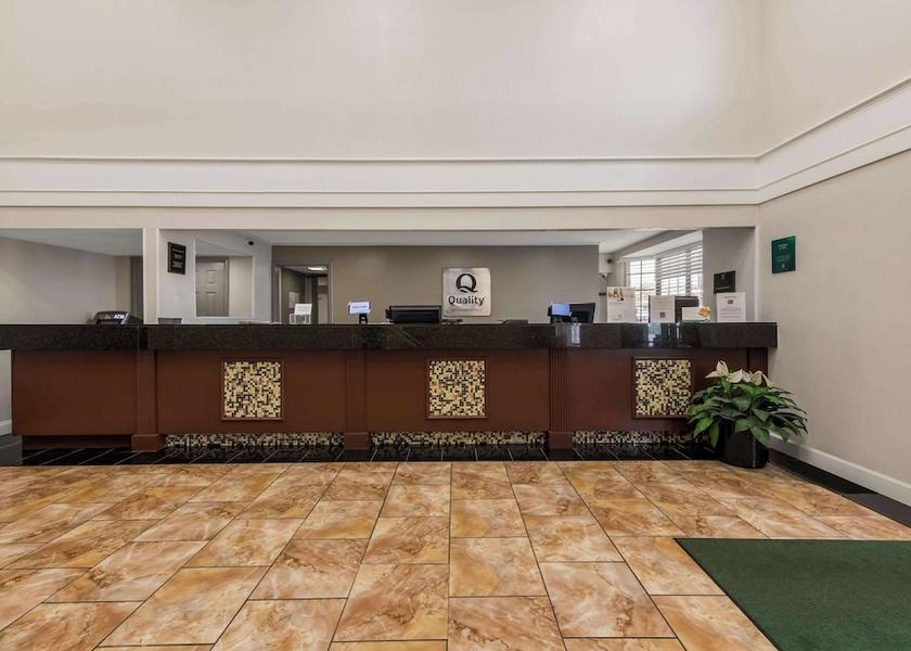 Missouri St. Louis Lobby