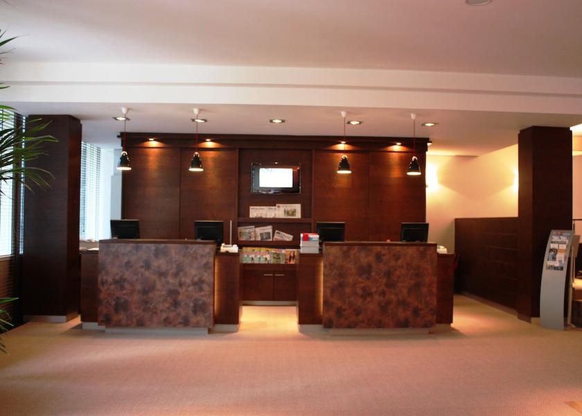 Hessen Bad Nauheim Reception