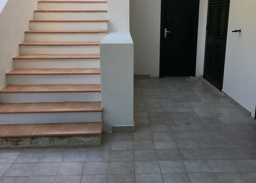 Campania Vibonati Exterior Detail