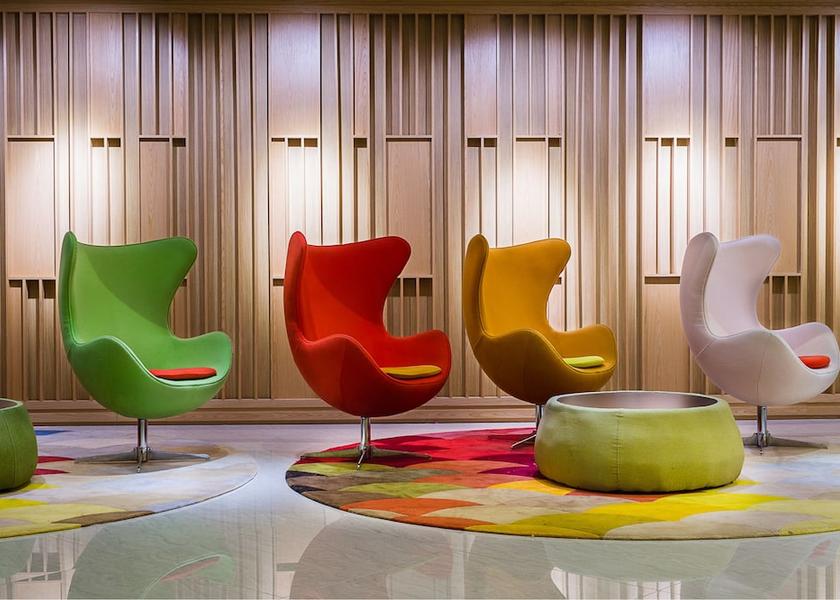  Singapore Lobby sitting area