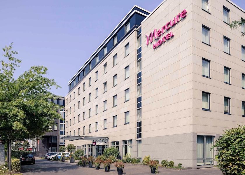North Rhine-Westphalia Dusseldorf Primary image