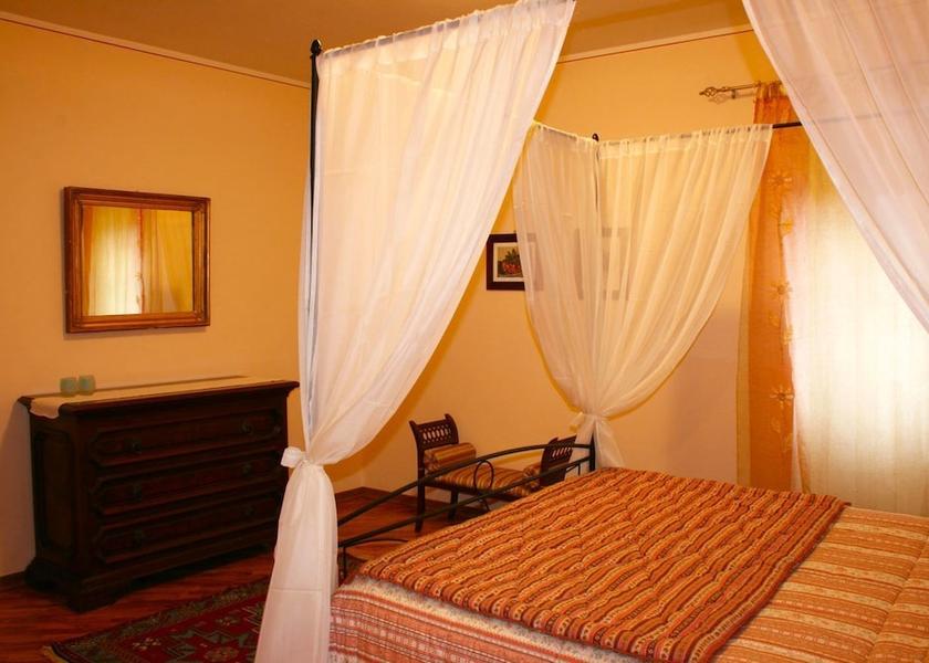 Tuscany Subbiano Room