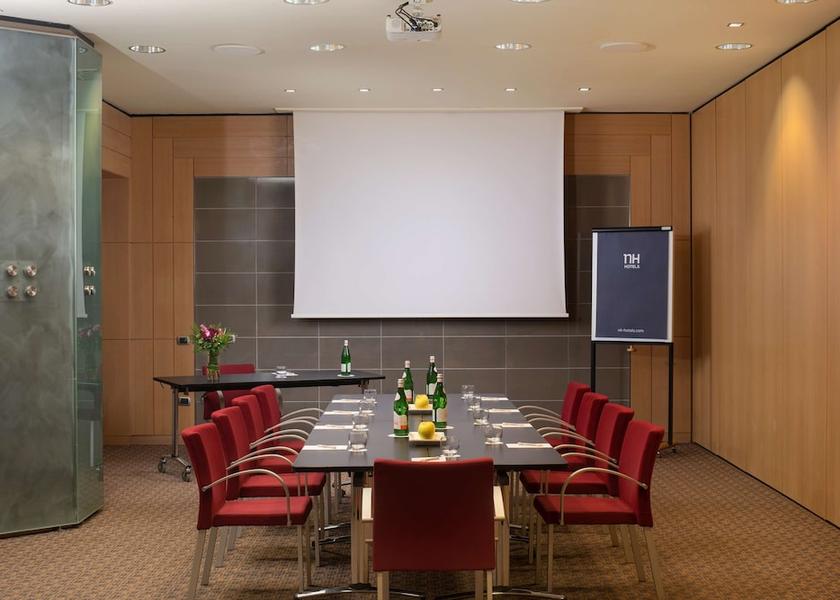 Emilia-Romagna Bologna Meeting Room