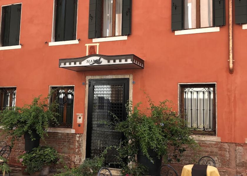 Veneto Venice Front of property