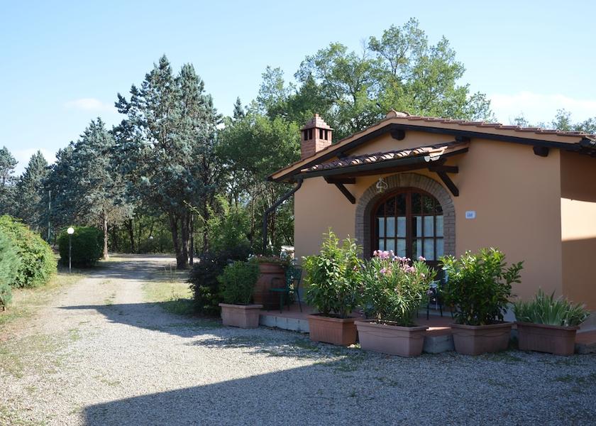 Tuscany Terranuova Bracciolini Exterior Detail