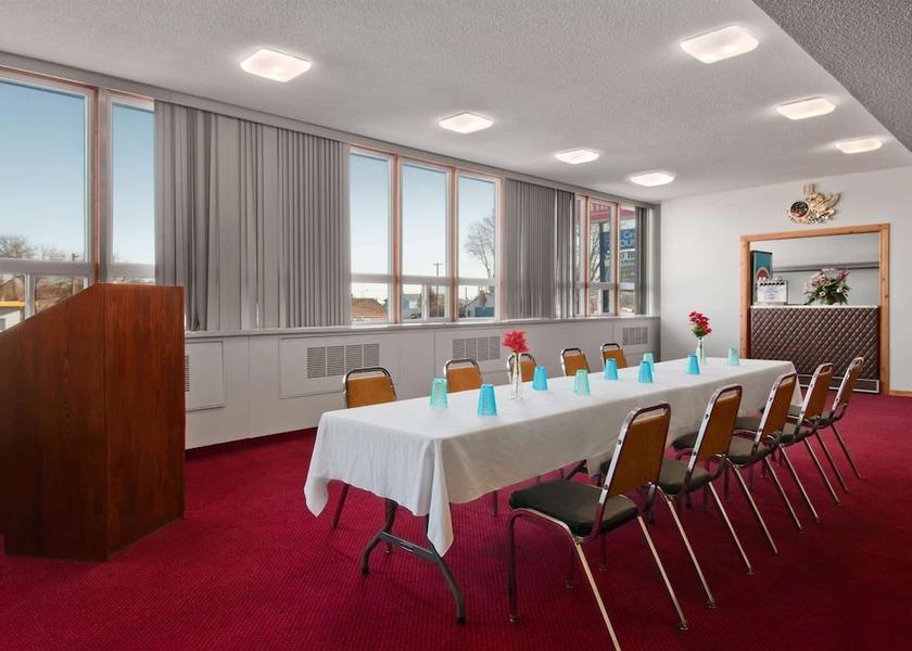 Manitoba Winnipeg Meeting Room