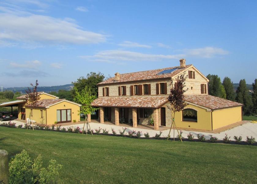 Marche Castelbellino Exterior