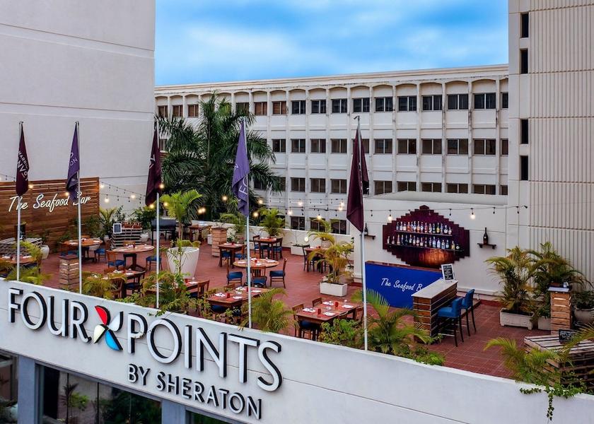 Dar es Salaam Dar es Salaam Bar (on property)