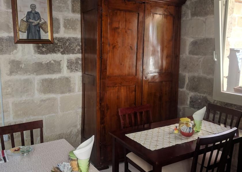 Puglia Cavallino Breakfast area