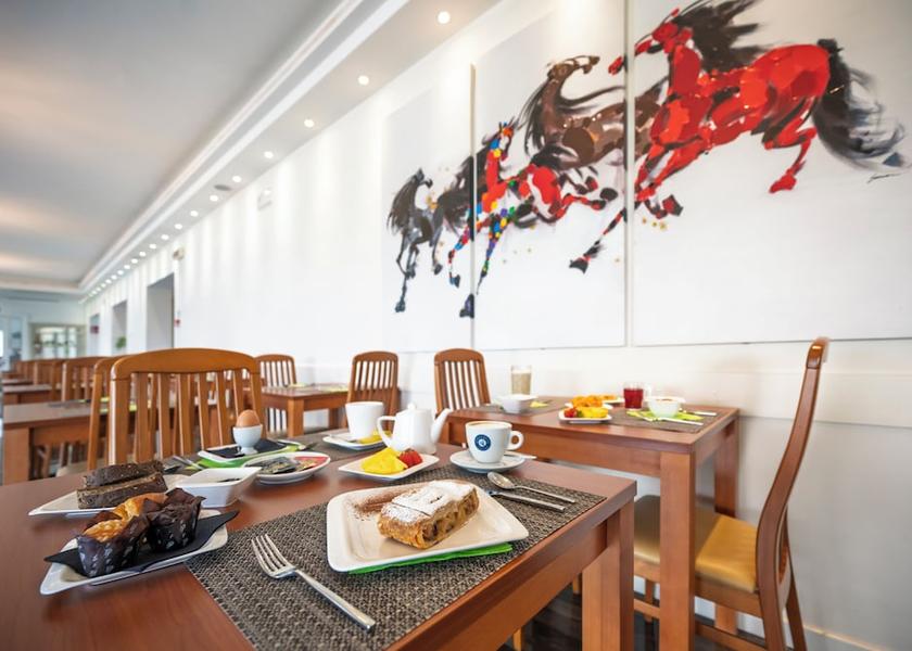 Lombardy Moniga del Garda Breakfast buffet