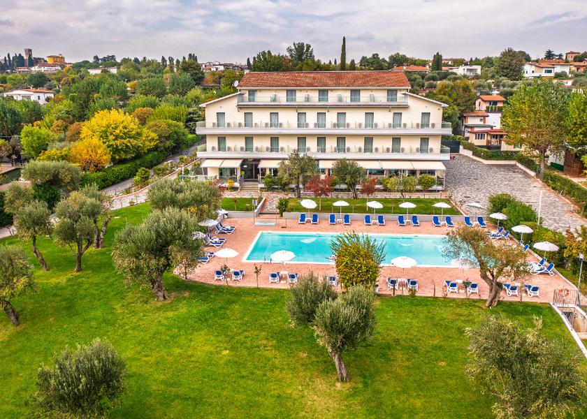 Lombardy Moniga del Garda Bathhouse