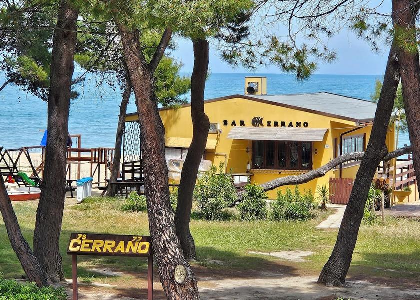 Abruzzo Silvi Beach bar