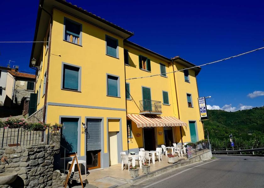 Tuscany Marliana Facade