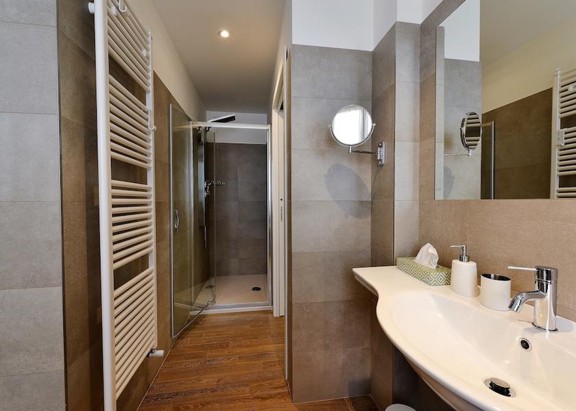 Lombardy Rota d'Imagna Bathroom