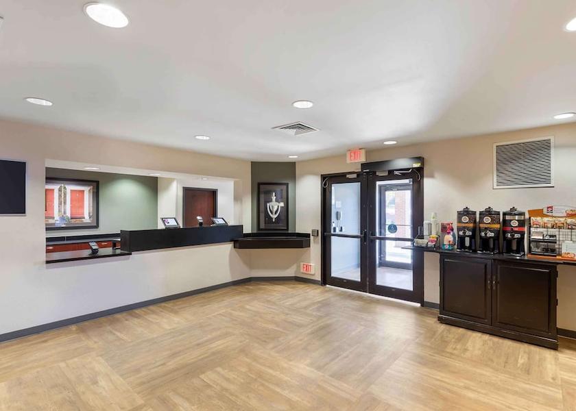 Colorado Lone Tree Lobby