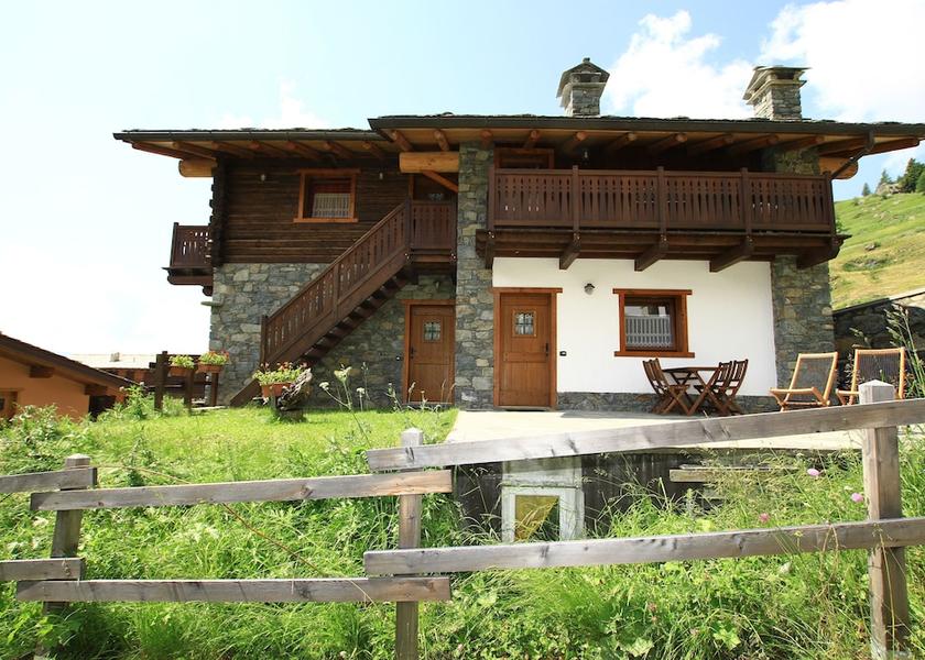 Valle d'Aosta Ayas Facade
