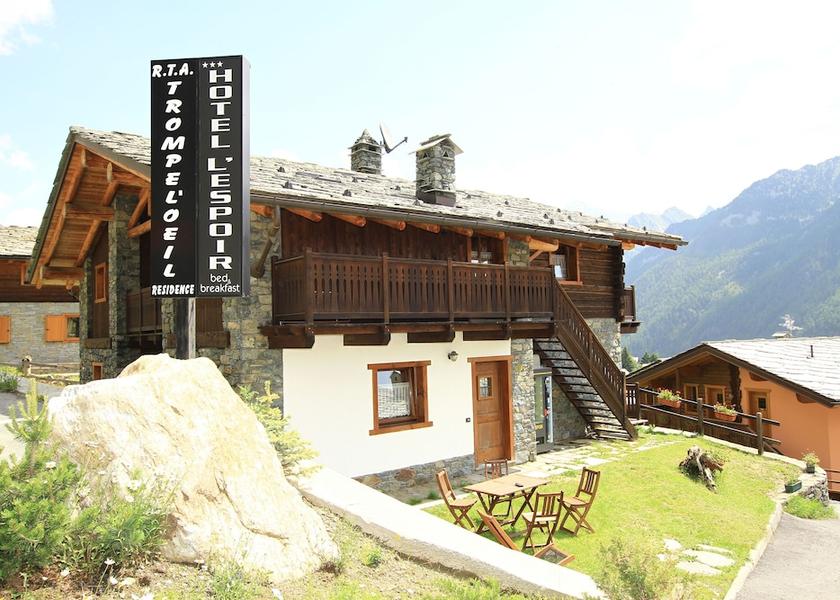 Valle d'Aosta Ayas Exterior Detail
