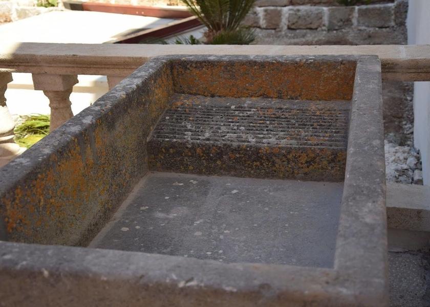 Puglia Alliste Exterior Detail