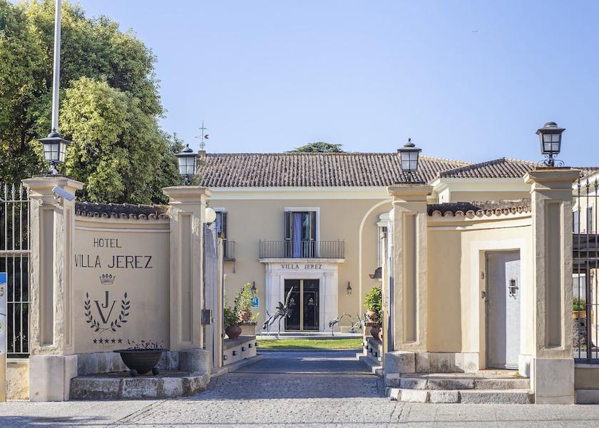 Andalusia Jerez de la Frontera Property entrance