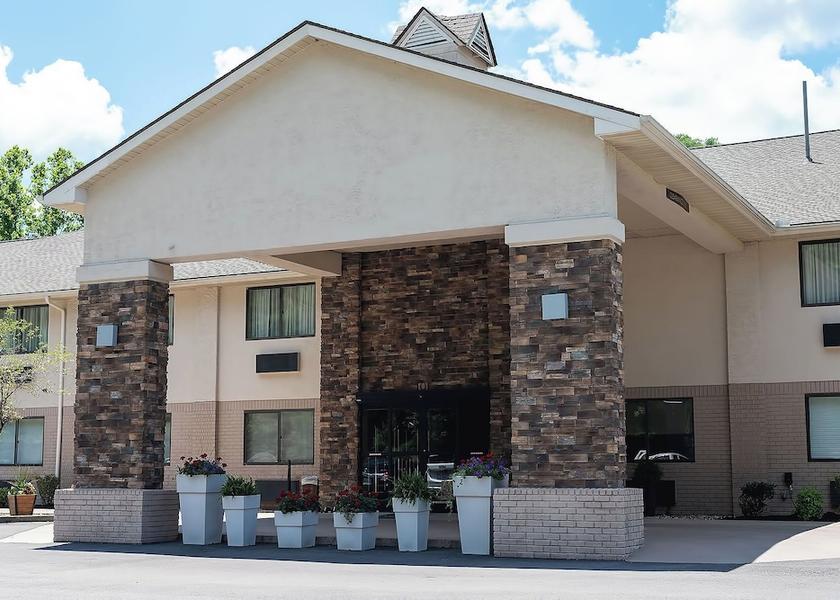 Kentucky Harlan Exterior Detail