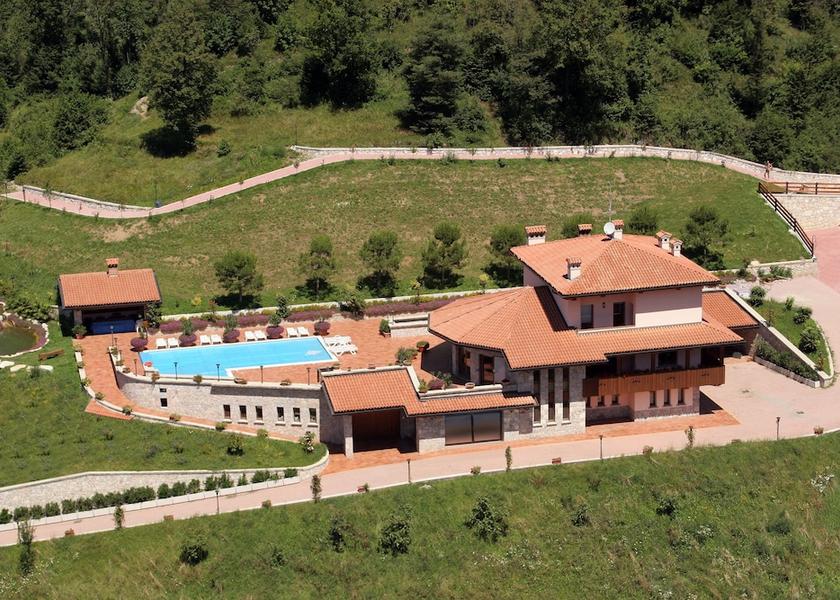 Lombardy Bracca Primary image