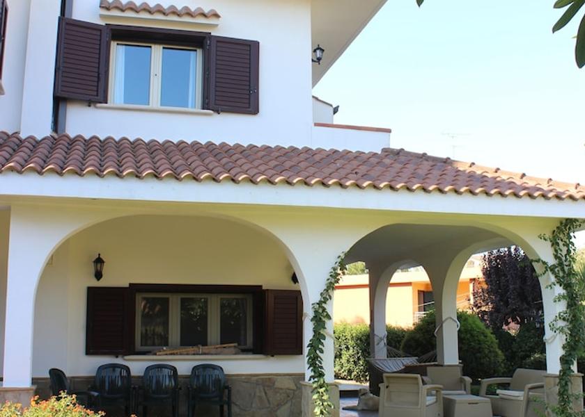 Basilicata Montescaglioso Exterior Detail