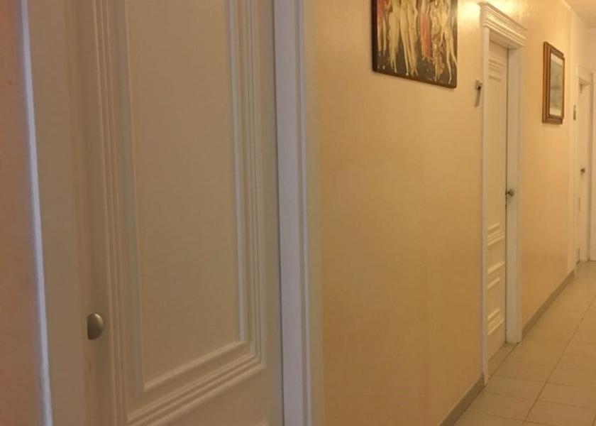 Puglia Noci Interior Entrance