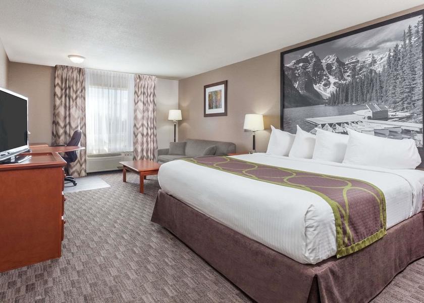 Alberta Athabasca Room