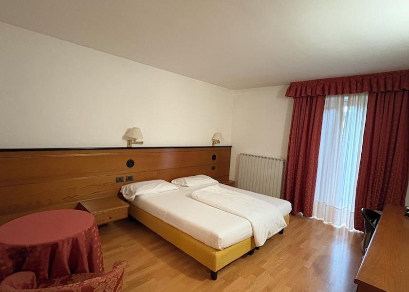 Lombardy Aprica Room