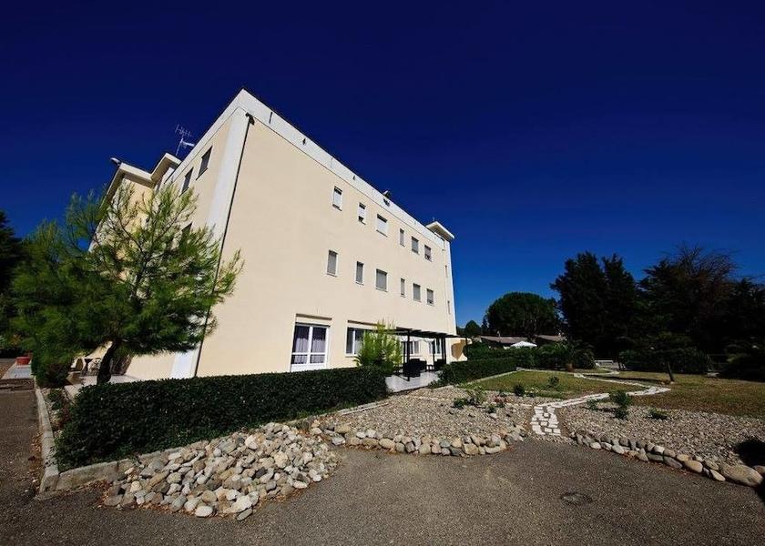 Basilicata Ferrandina Exterior Detail