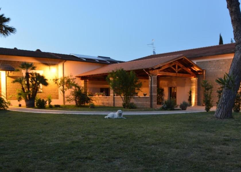Lazio Civita Castellana Exterior