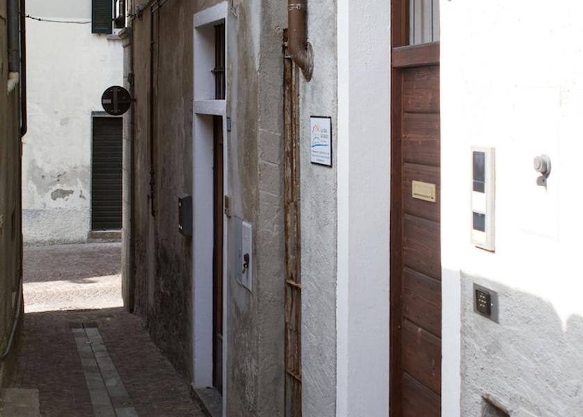 Lombardy Dervio Exterior Detail