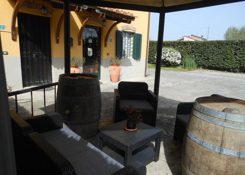 Tuscany Capannori Gazebo