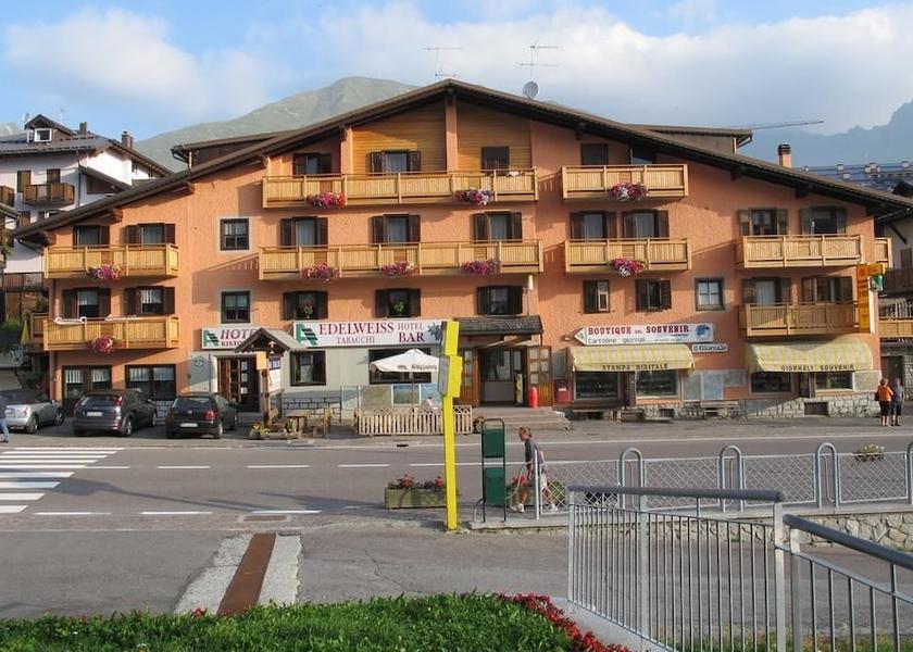 Trentino-Alto Adige Vermiglio Front of property