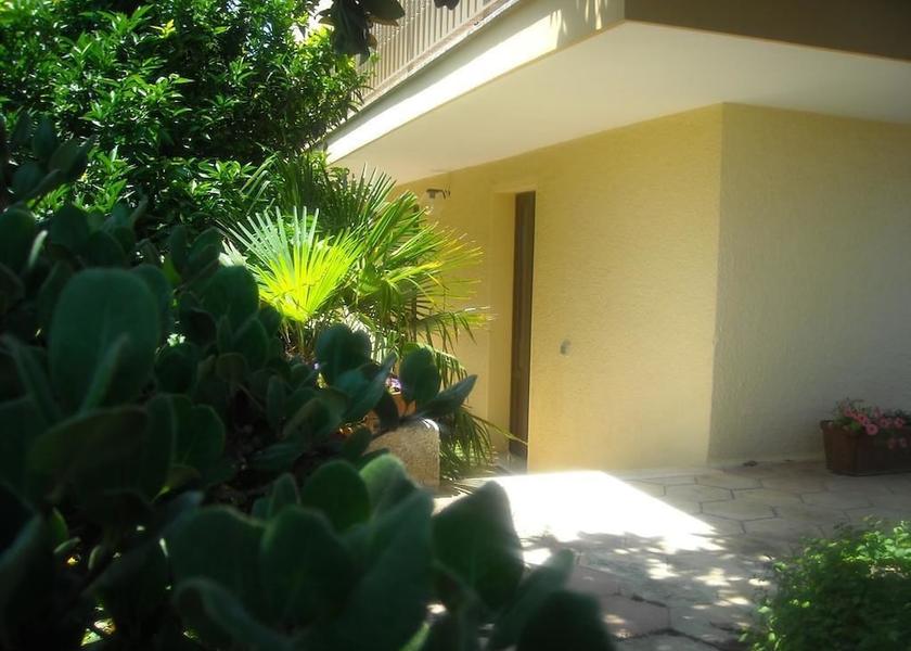 Puglia Castro Garden