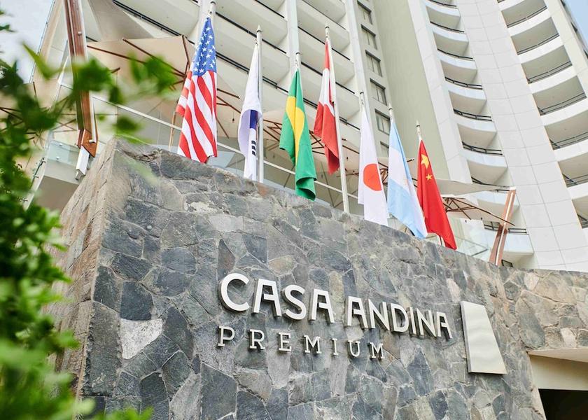 Lima (region) Surco Facade